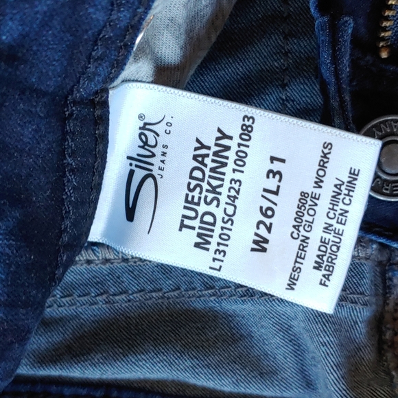 Silver Tuesday Fluid Denim Mid Skinny Deconstructed Jeans Size 26 - Picture 6 of 13